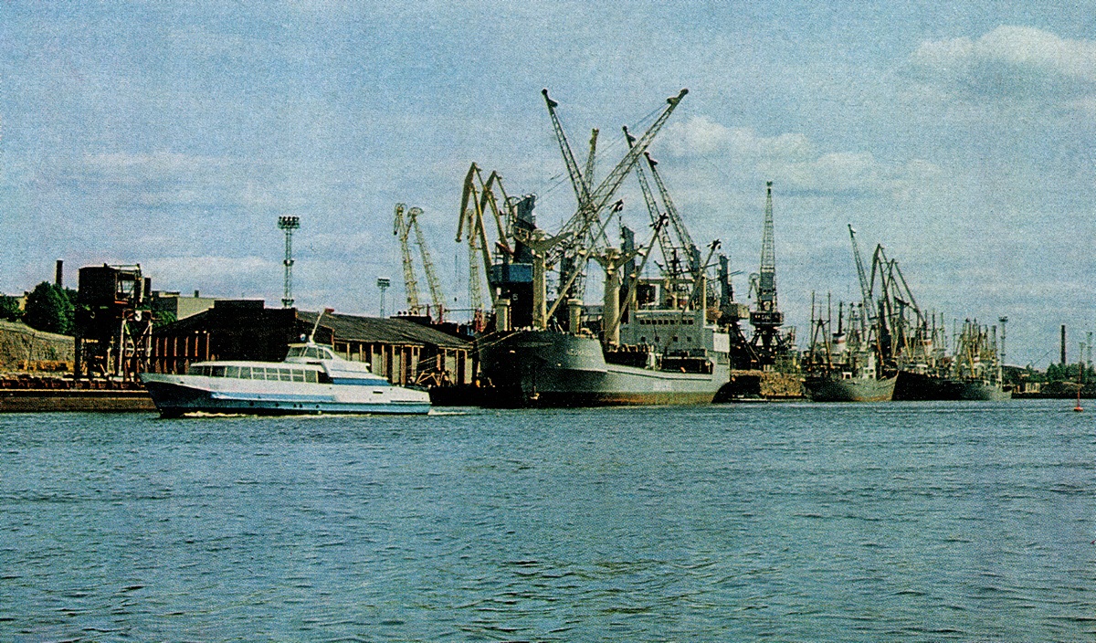 Чайка, Neuhausen. Unidentified ships, Книги, фотоальбомы и периодические издания