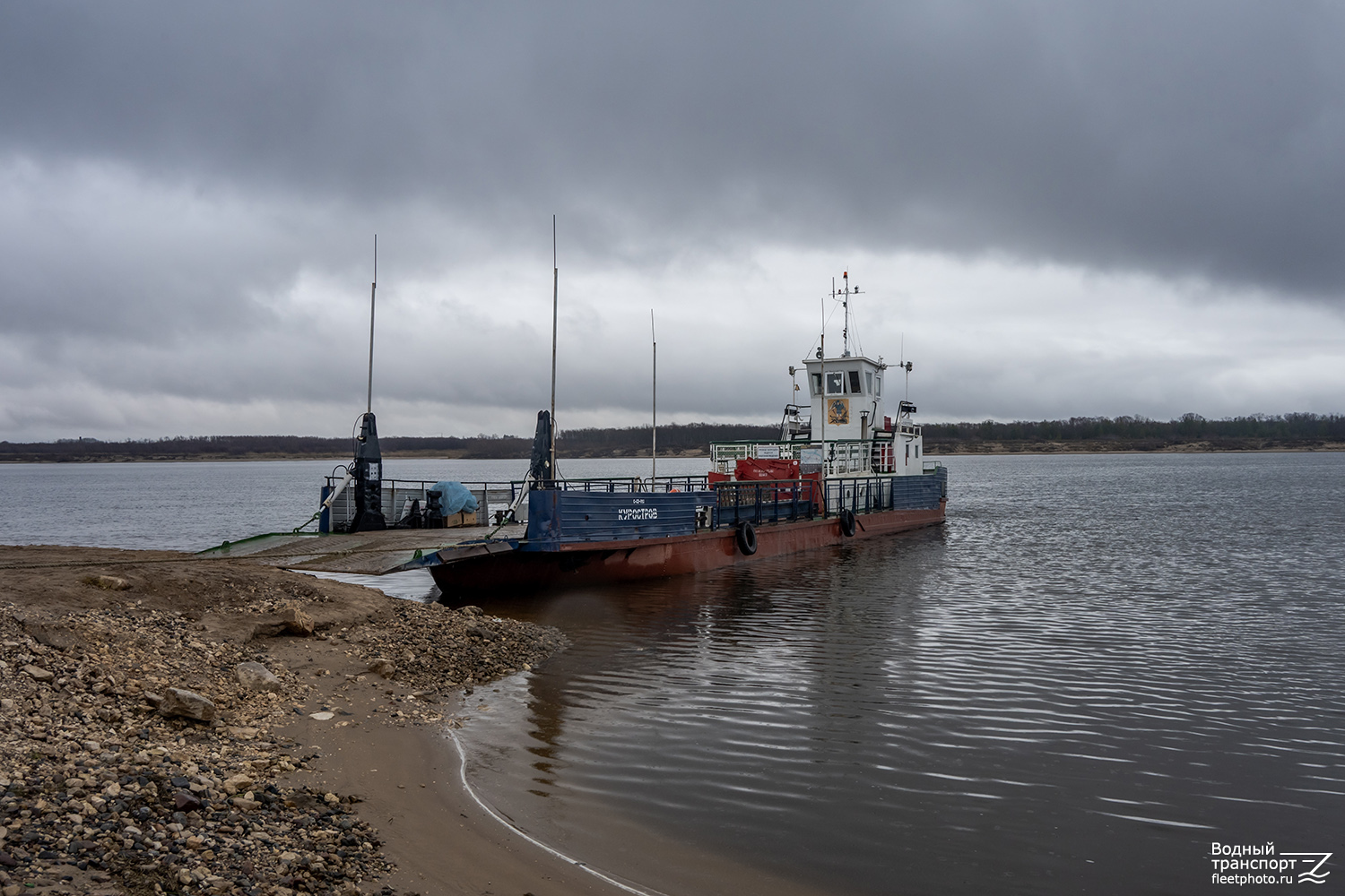 Куростров