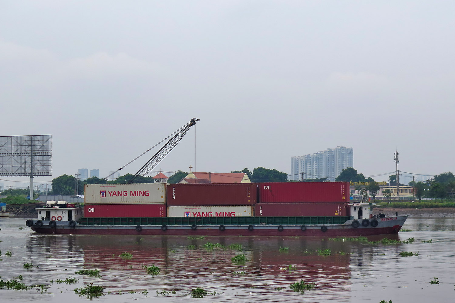 Tan Cang 19