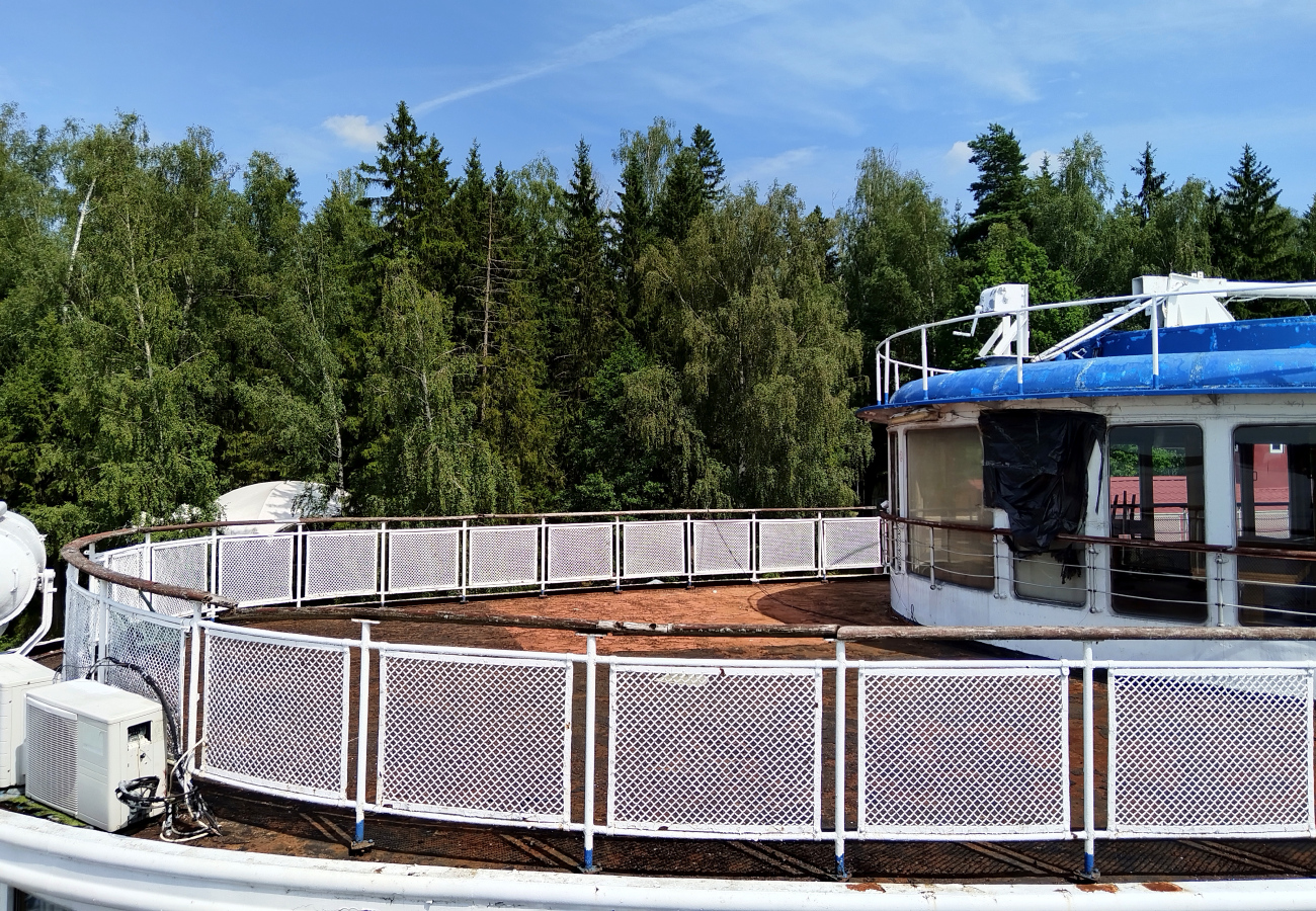 Цезарь. Deck views