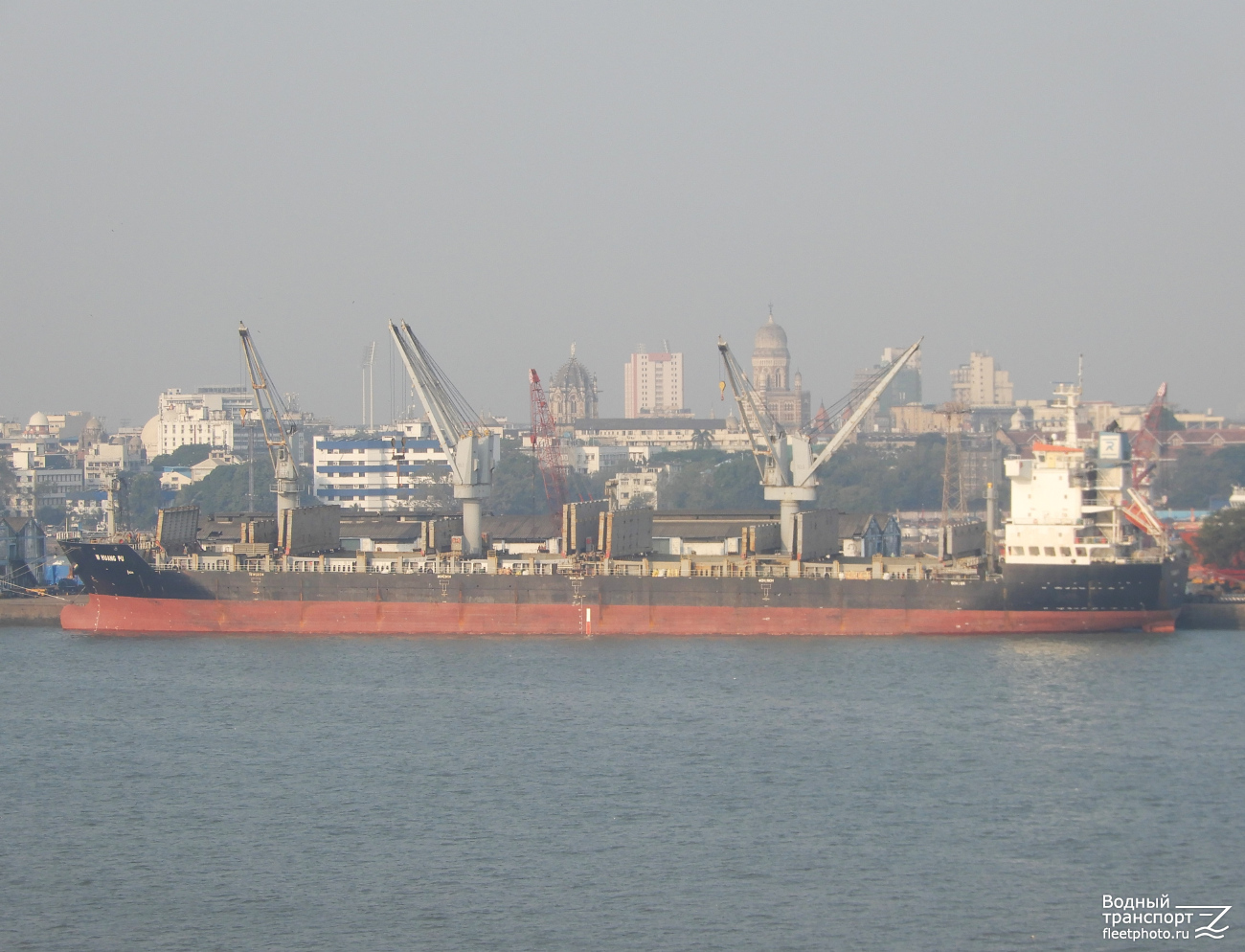 W Huang Pu
