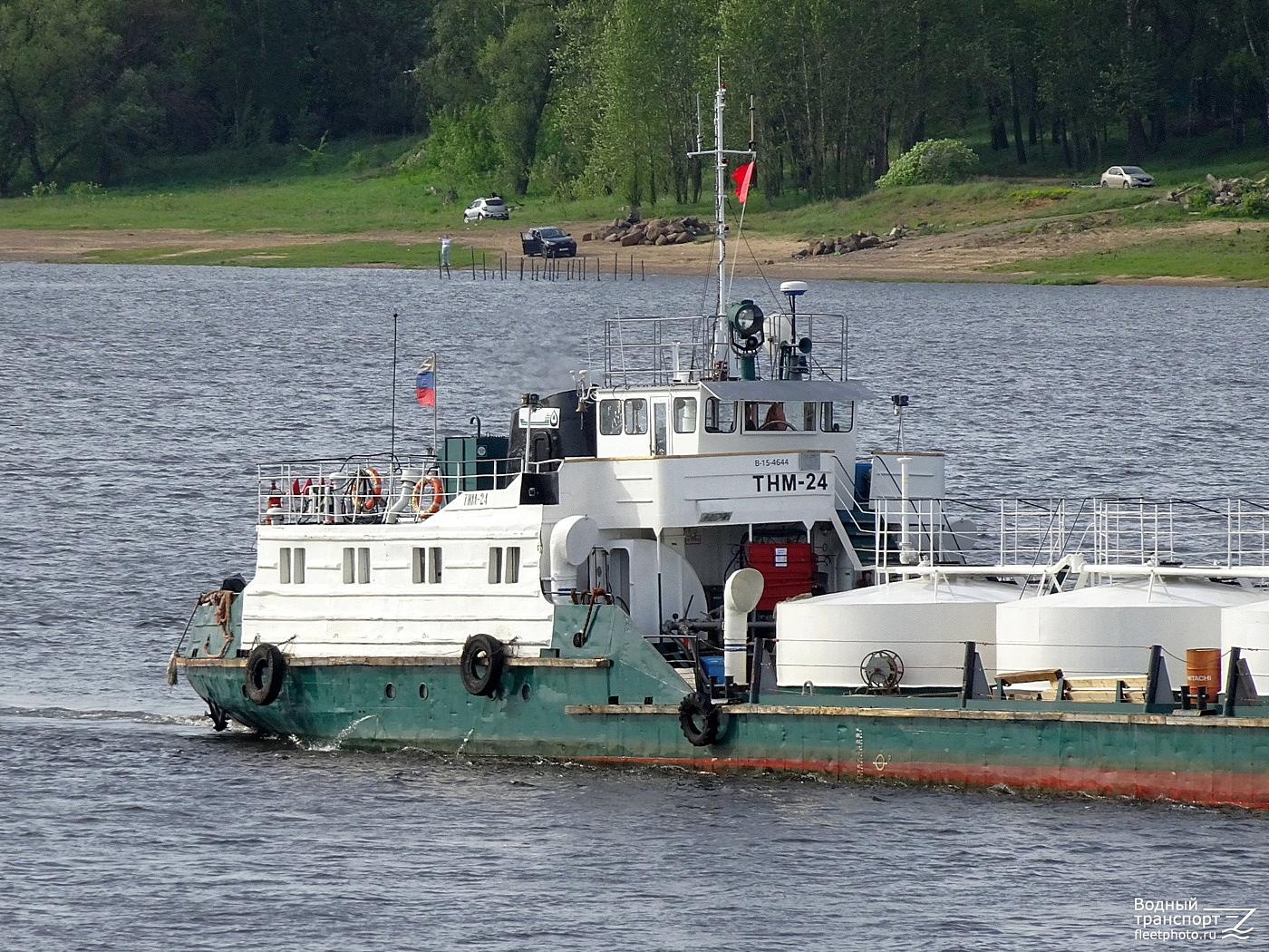 ТНМ-24. Vessel superstructures