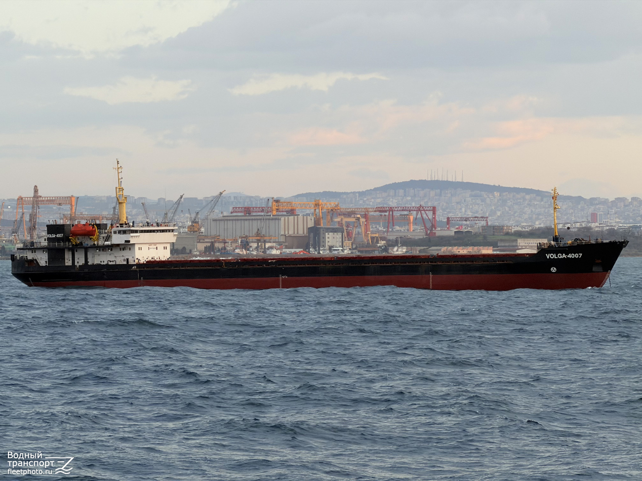 Volga-4007