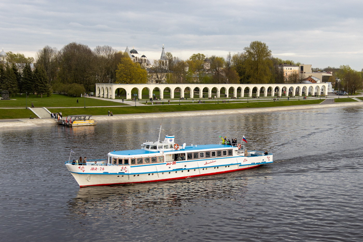 МО-28