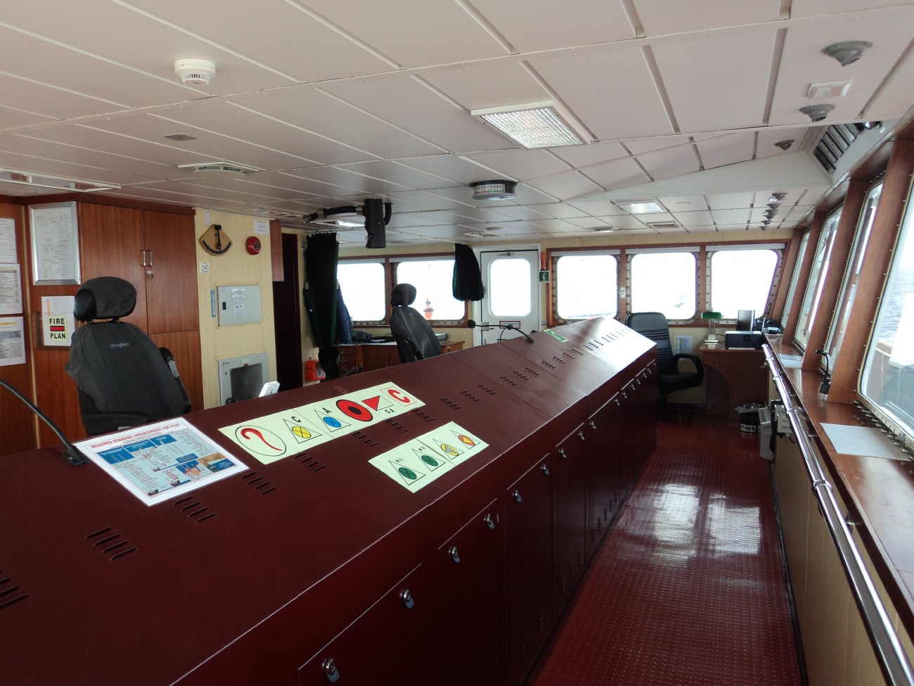 BBC Ocean. Wheelhouses, Control panels