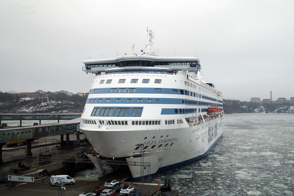 Silja Symphony