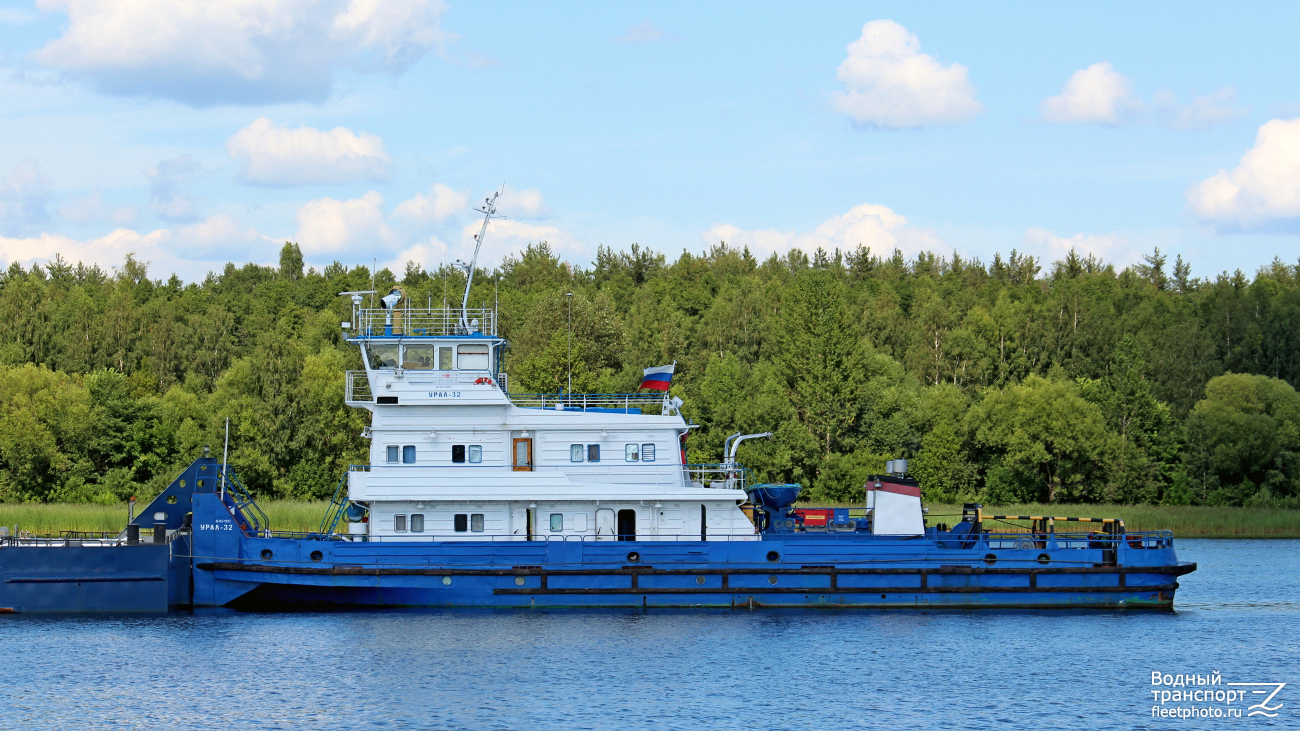 Урал-32