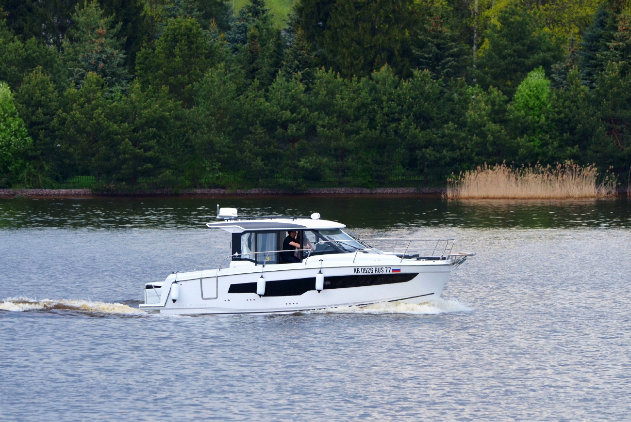АВ 0526 RUS 77