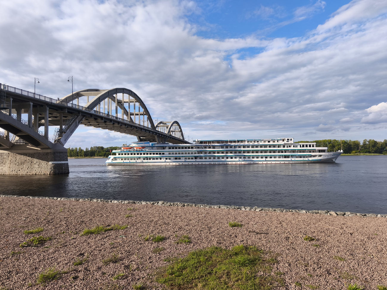 Михаил Булгаков. Горьковское водохранилище