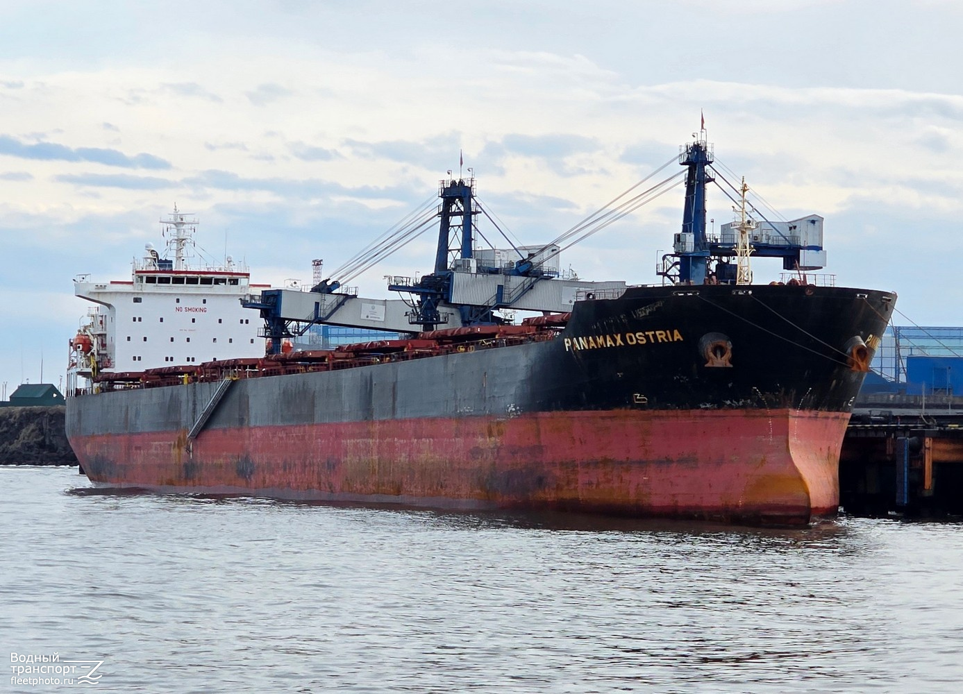 Panamax Ostria