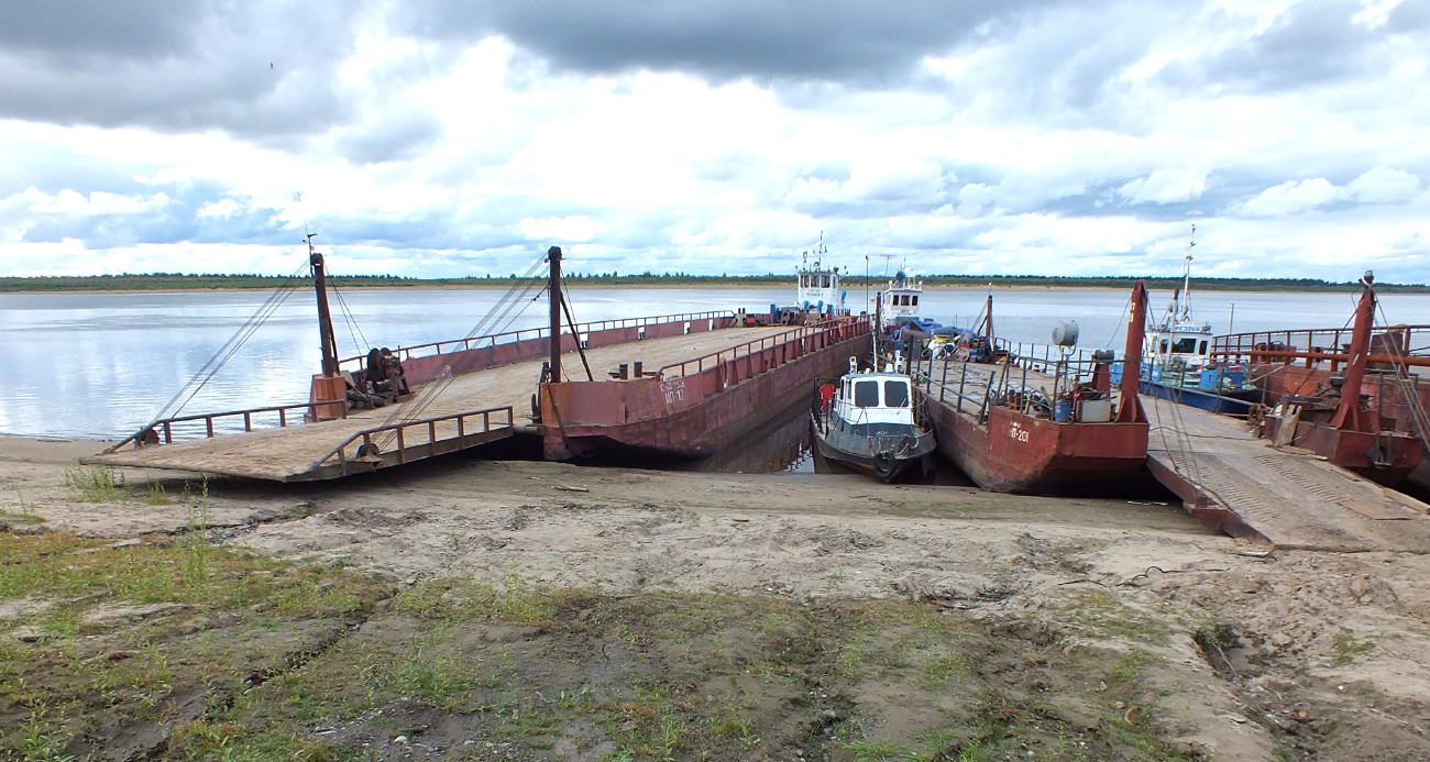 МП-12, Речной-3, Шторм, МП-201. Unidentified ships