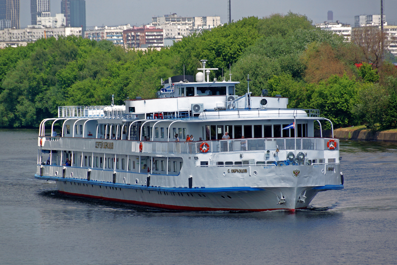 Сергей Образцов
