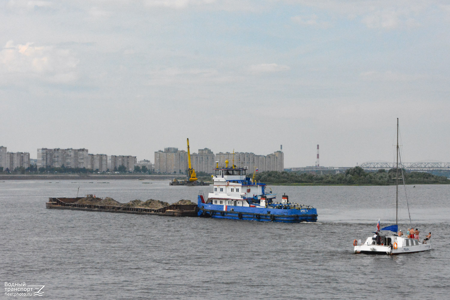 Баржа №306, Урал-5