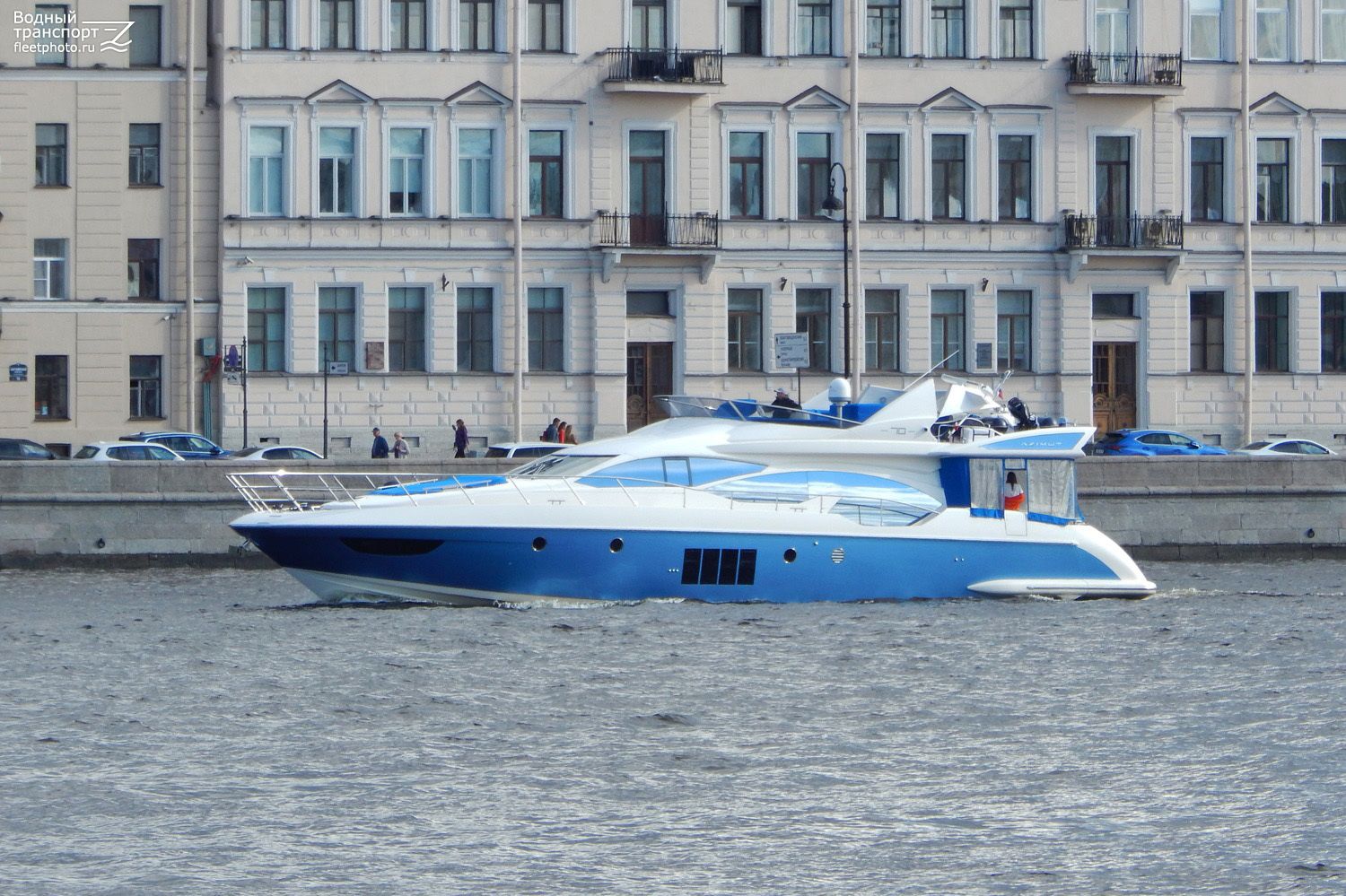 Неопознанное судно - тип Azimut. Северодвинский / Северо-Западный / Беломорско-Онежский / Печорский бассейн