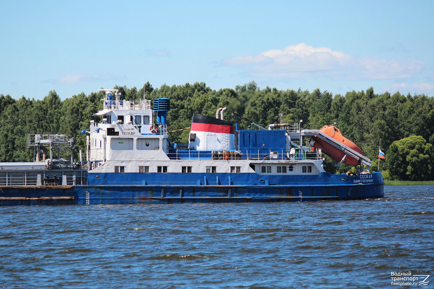 Сескар. Vessel superstructures