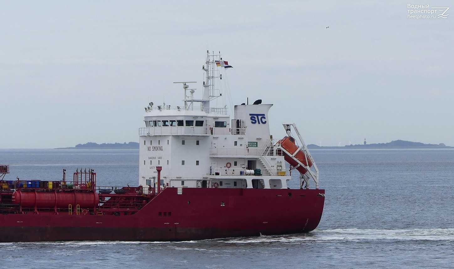 Key Bay. Vessel superstructures