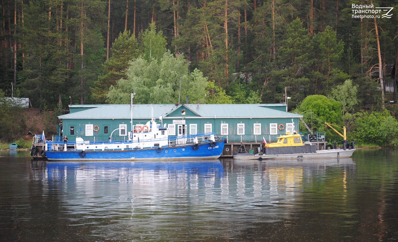 Строгий, Брандвахта-4, Мотозавозня-26