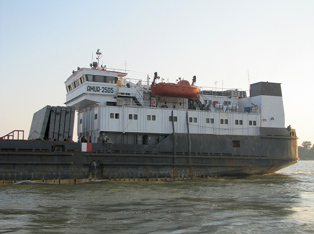 Amur-2505. Надстройки