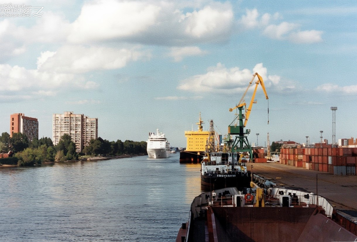 Silver Shadow, Капитан Сорокин, Североморск, Невский-18