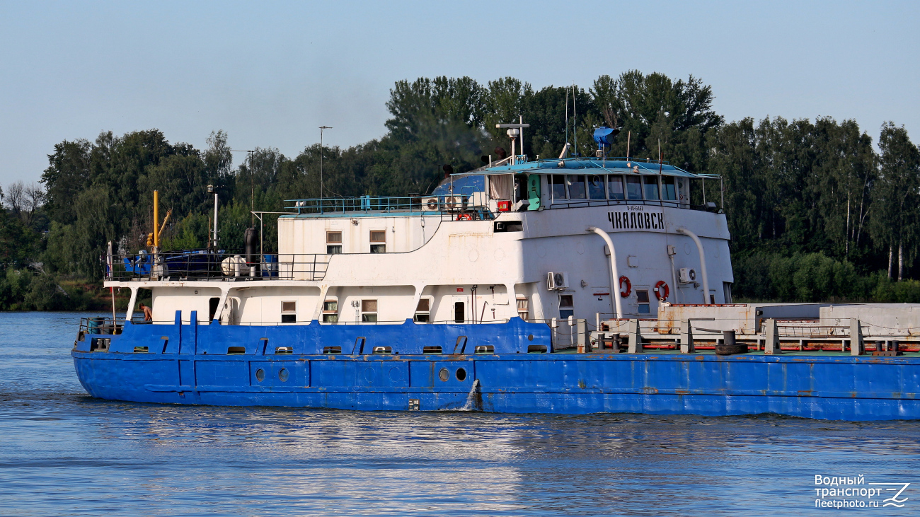 Чкаловск. Vessel superstructures