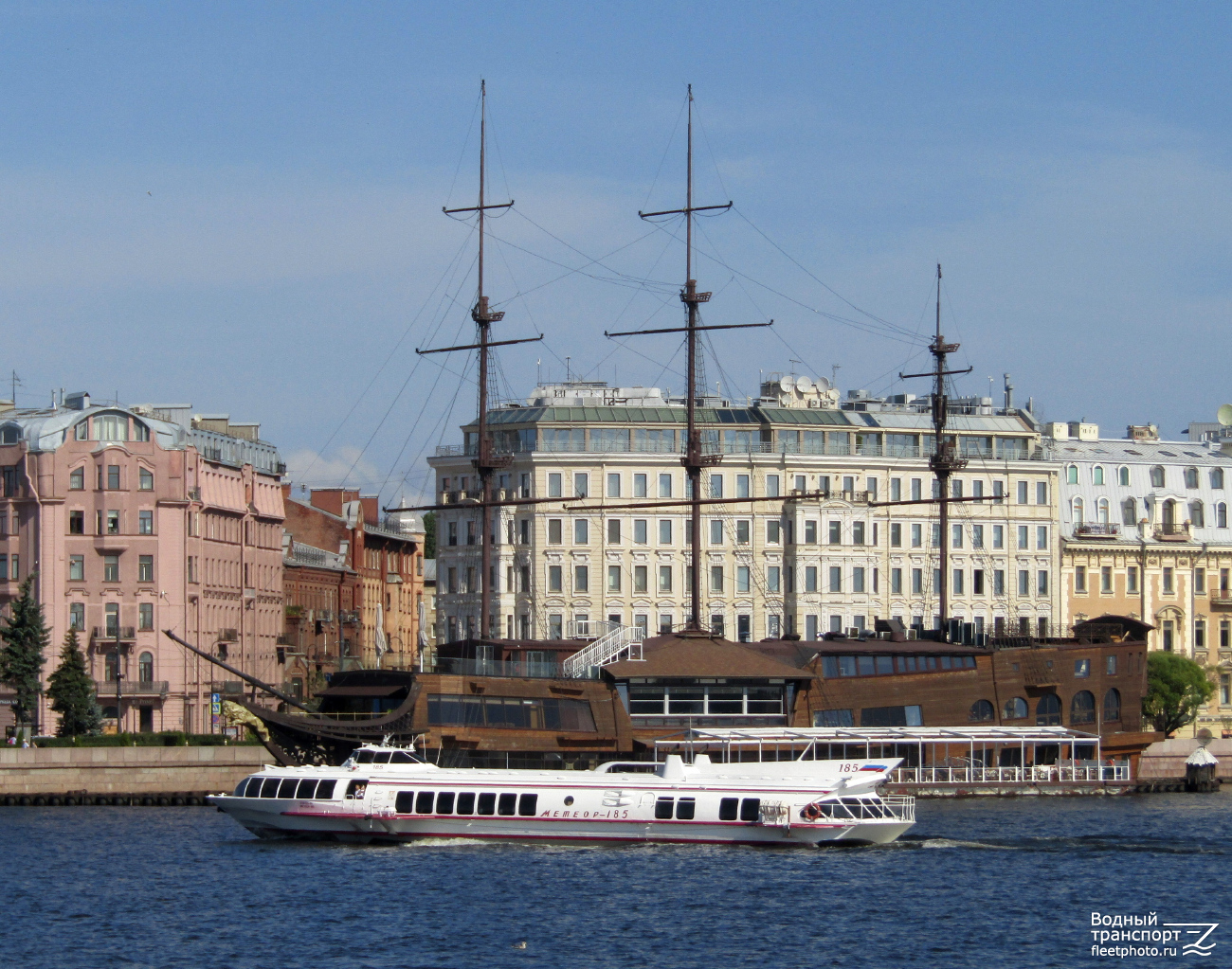 Метеор-185, Летучий Голландец