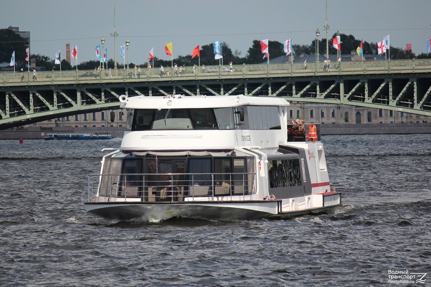 Ломоносов