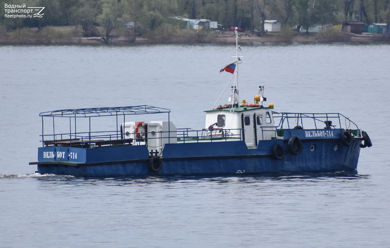 Вельбот-714