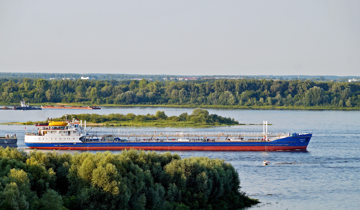 Волгонефть-240