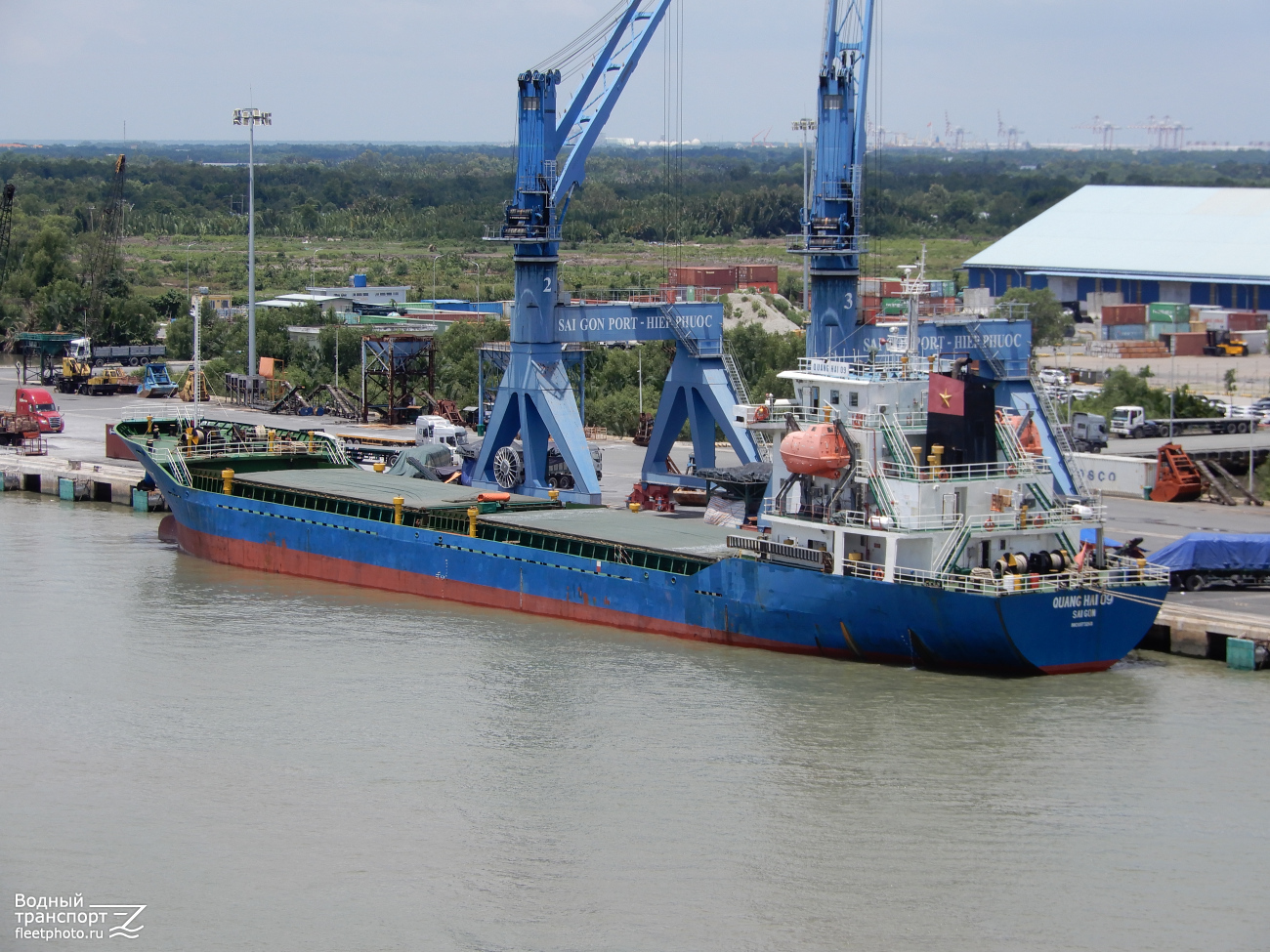 Quang Hai 09. Waterways