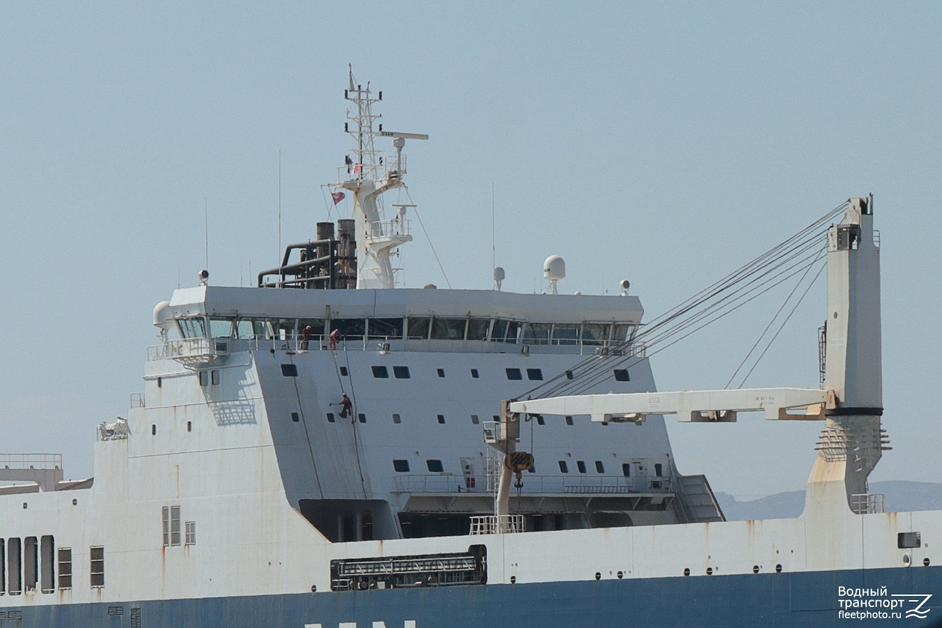MN Calao. Vessel superstructures