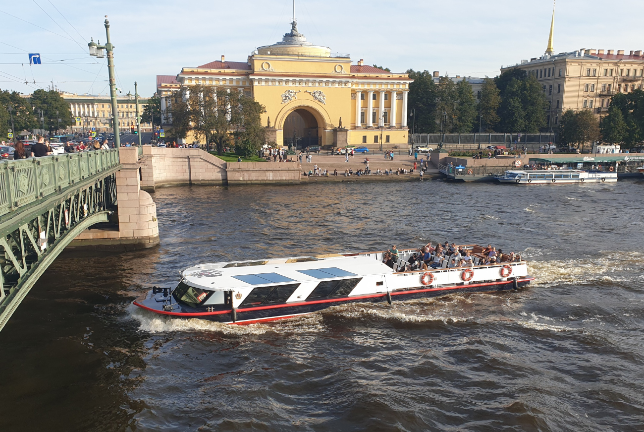 Монарх