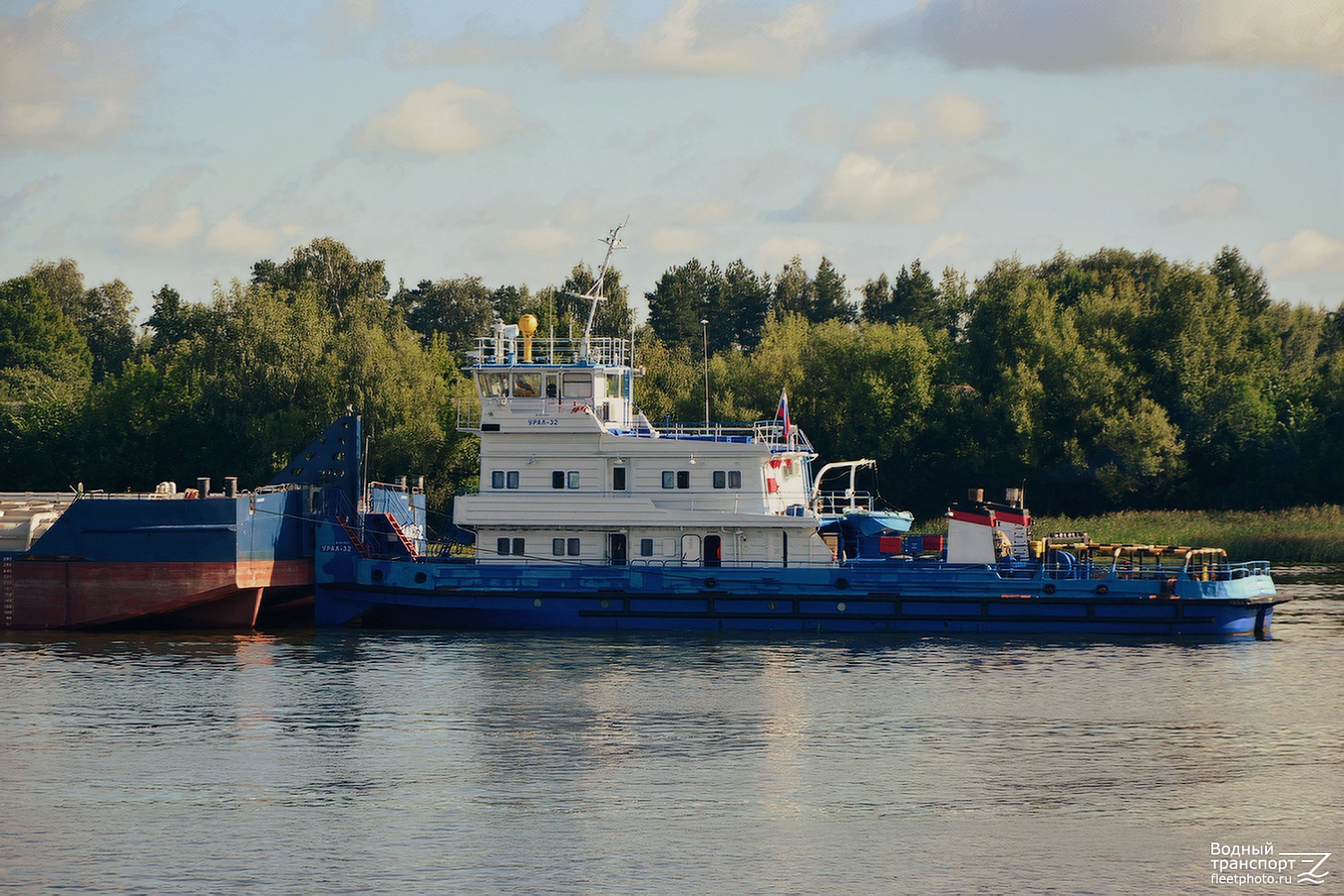Урал-32