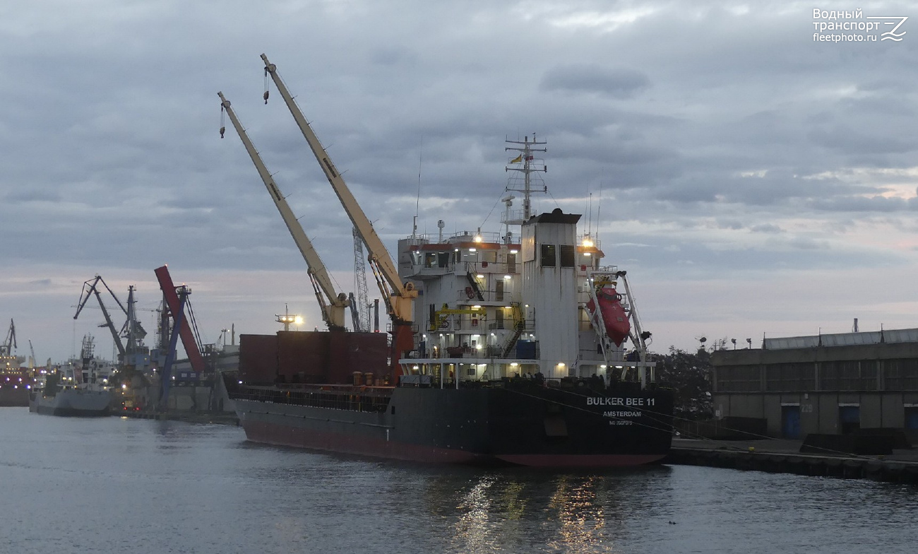 Bulker Bee 11