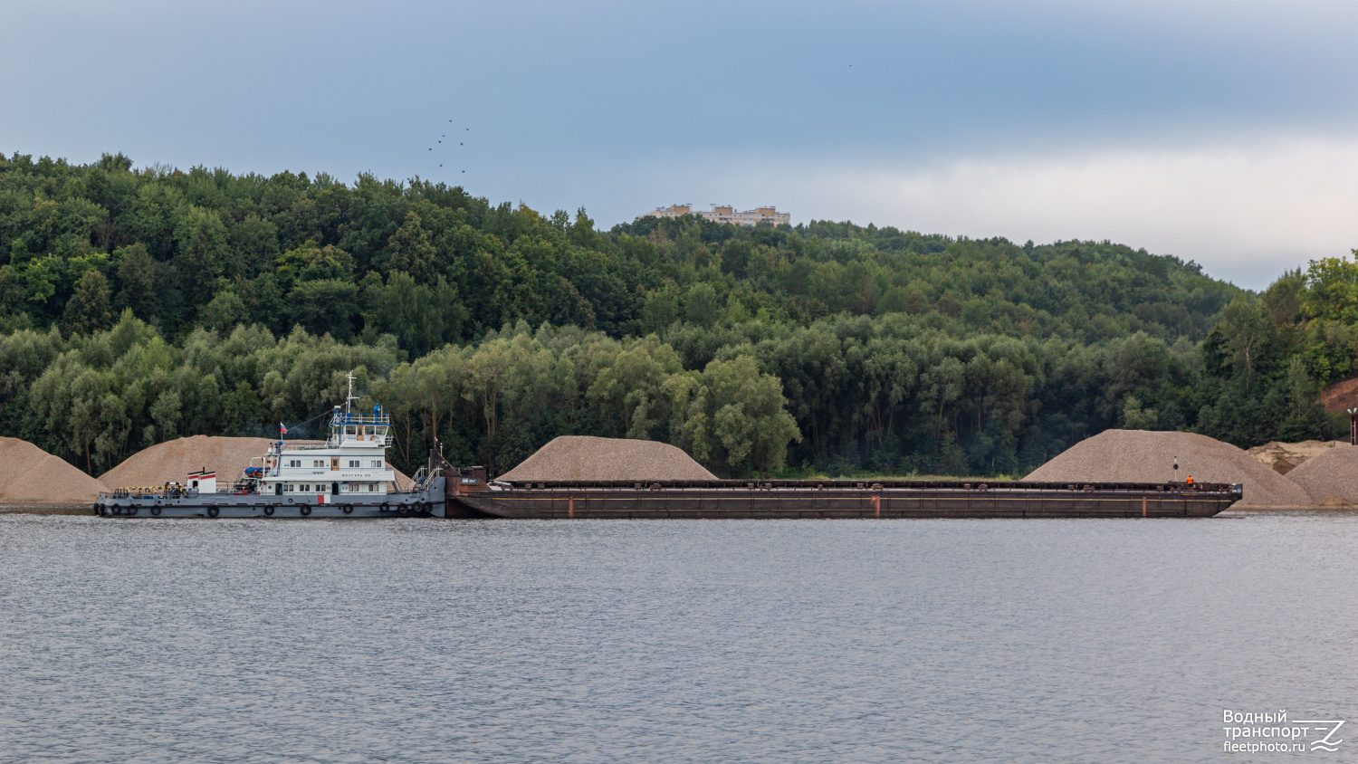 Волгарь-30, Баржа-2547