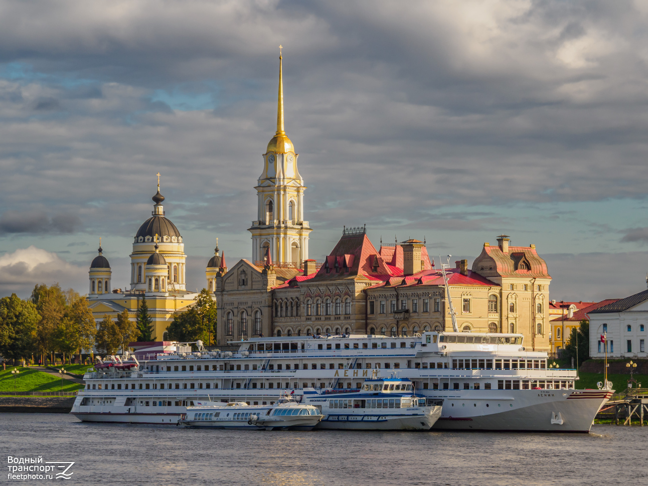 Метеор-218, Московский-7, Ленин