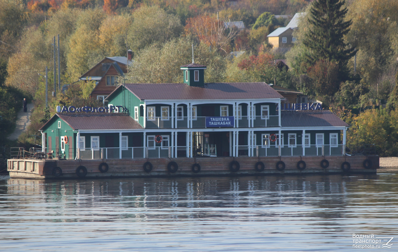 Неопознанный дебаркадер - проект 879, 904 (35 метров)