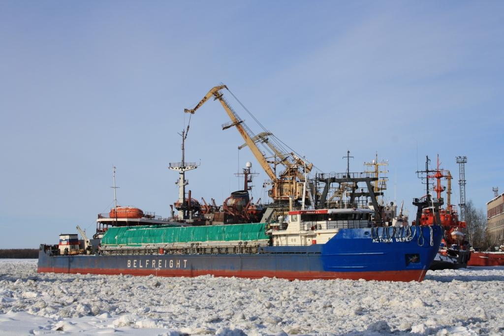 Летний берег