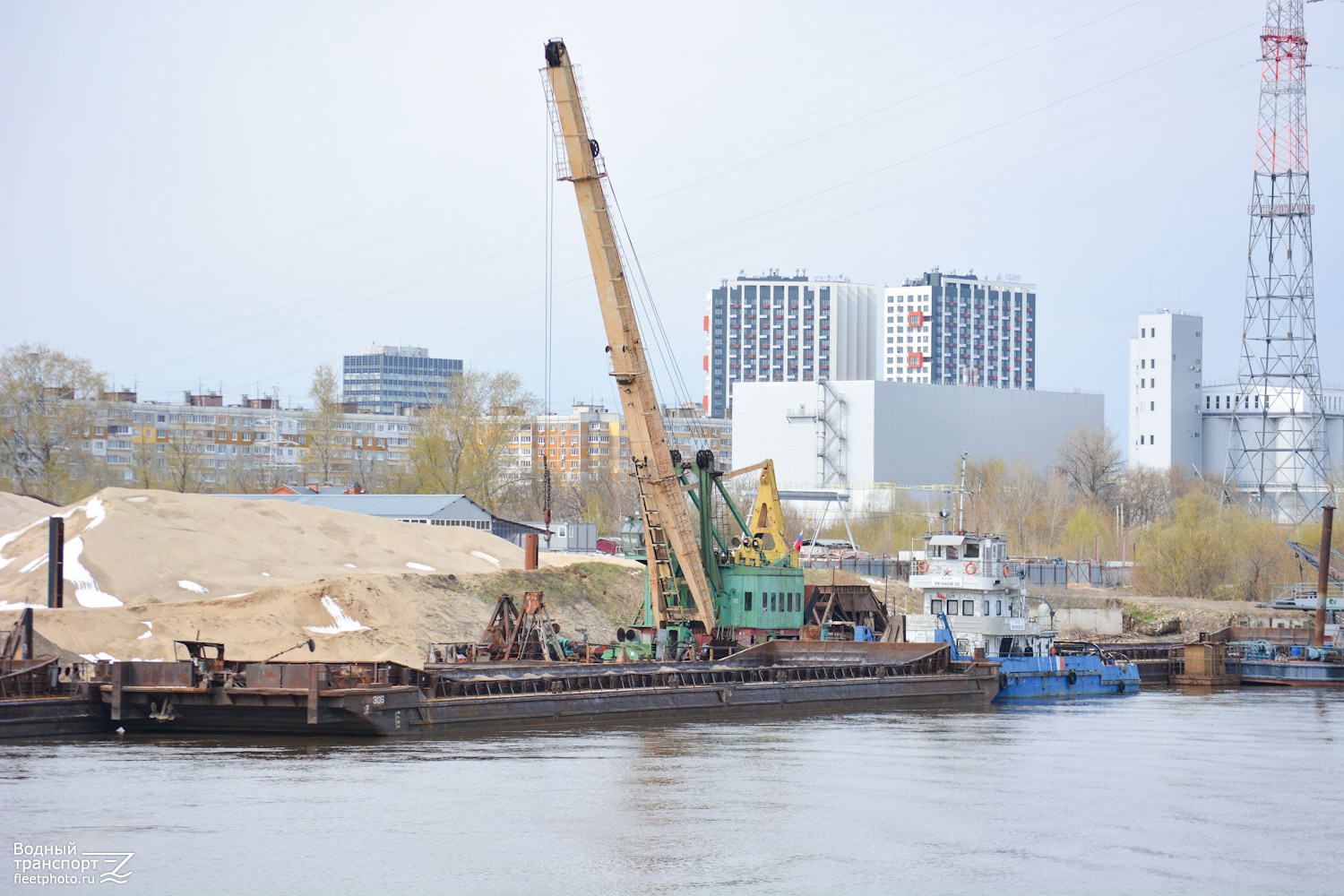 Баржа №306, Плавкран-55, Речной-39