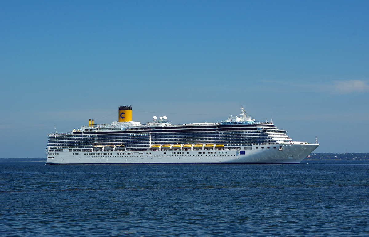 Costa Luminosa