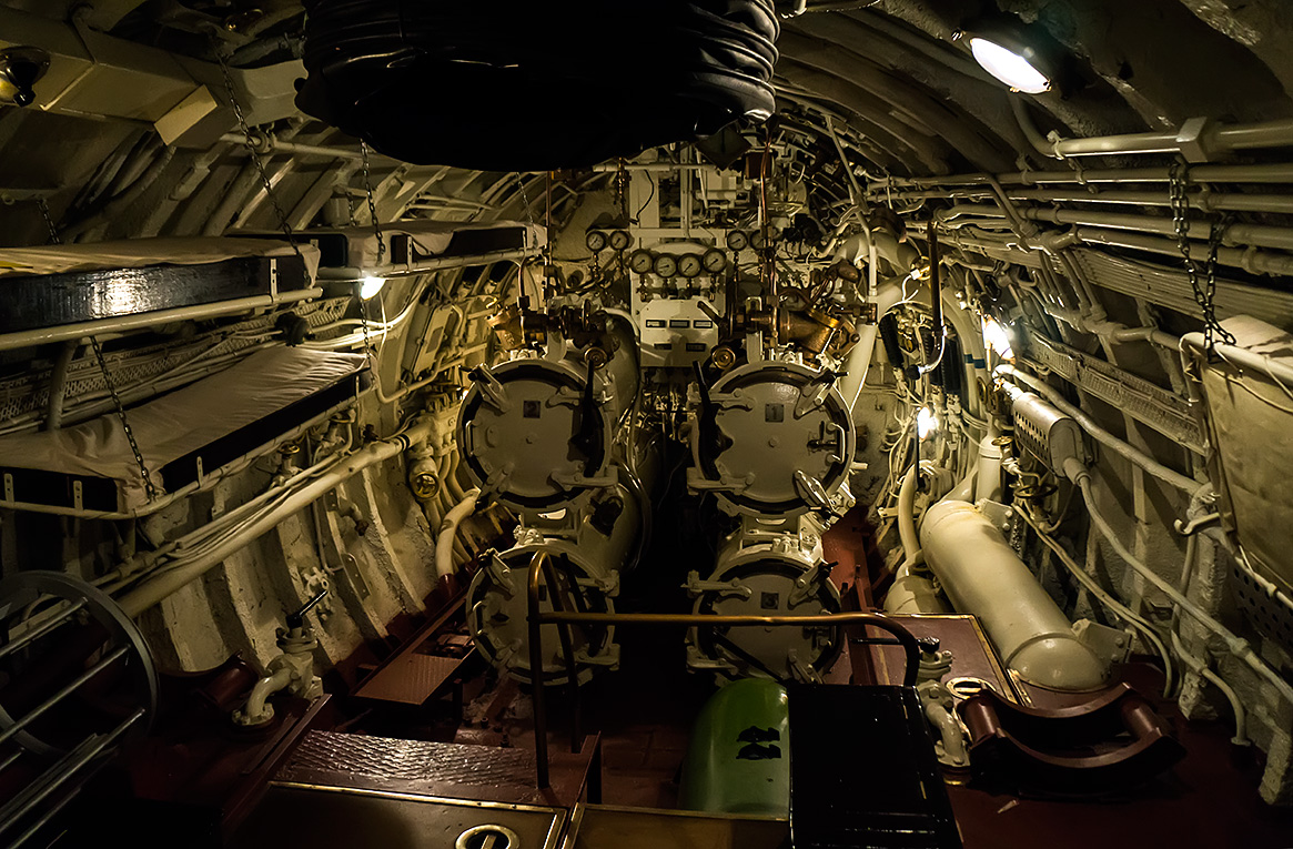 Lembit. Internal compartments