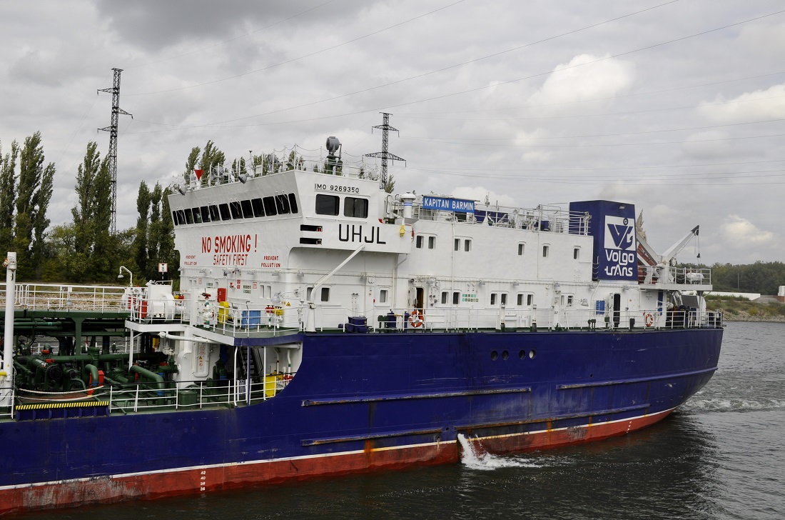 Капитан Бармин. Vessel superstructures