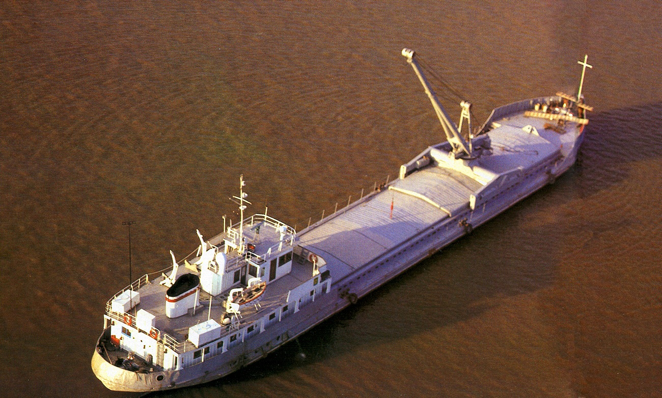 Unidentified ships, Книги, фотоальбомы и периодические издания