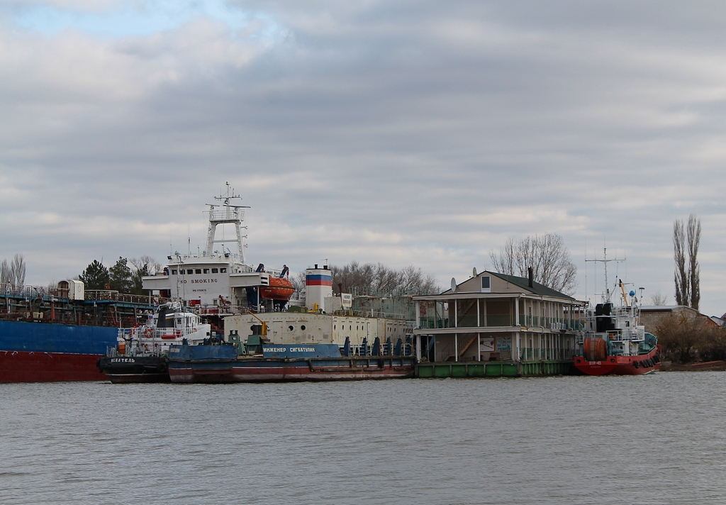 Искатель, Инженер Сигбатулин, Р 78-40 МЕ, ПТР-45
