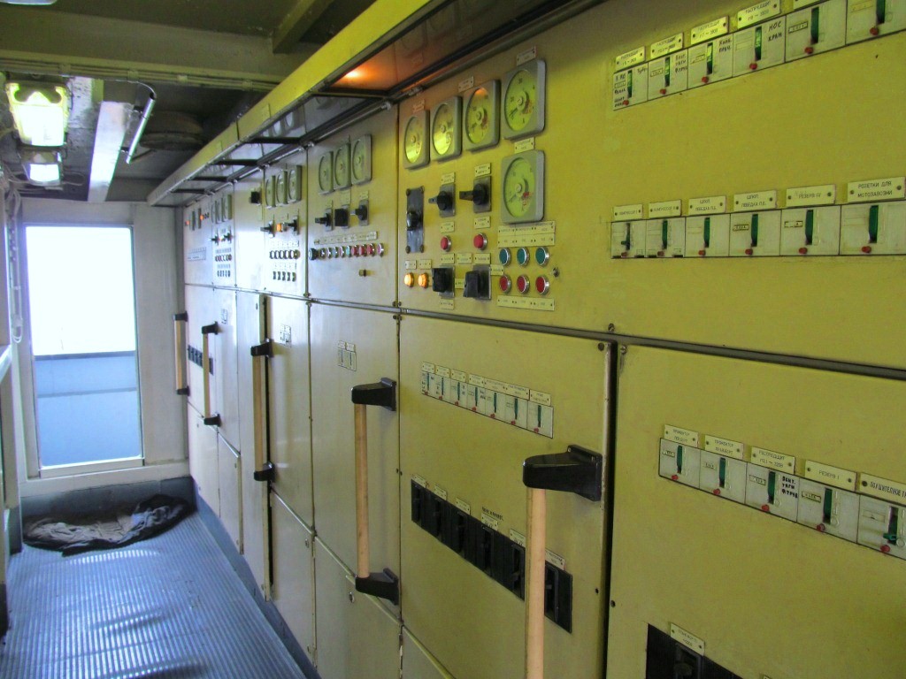 Николай Асанов. Engine Rooms