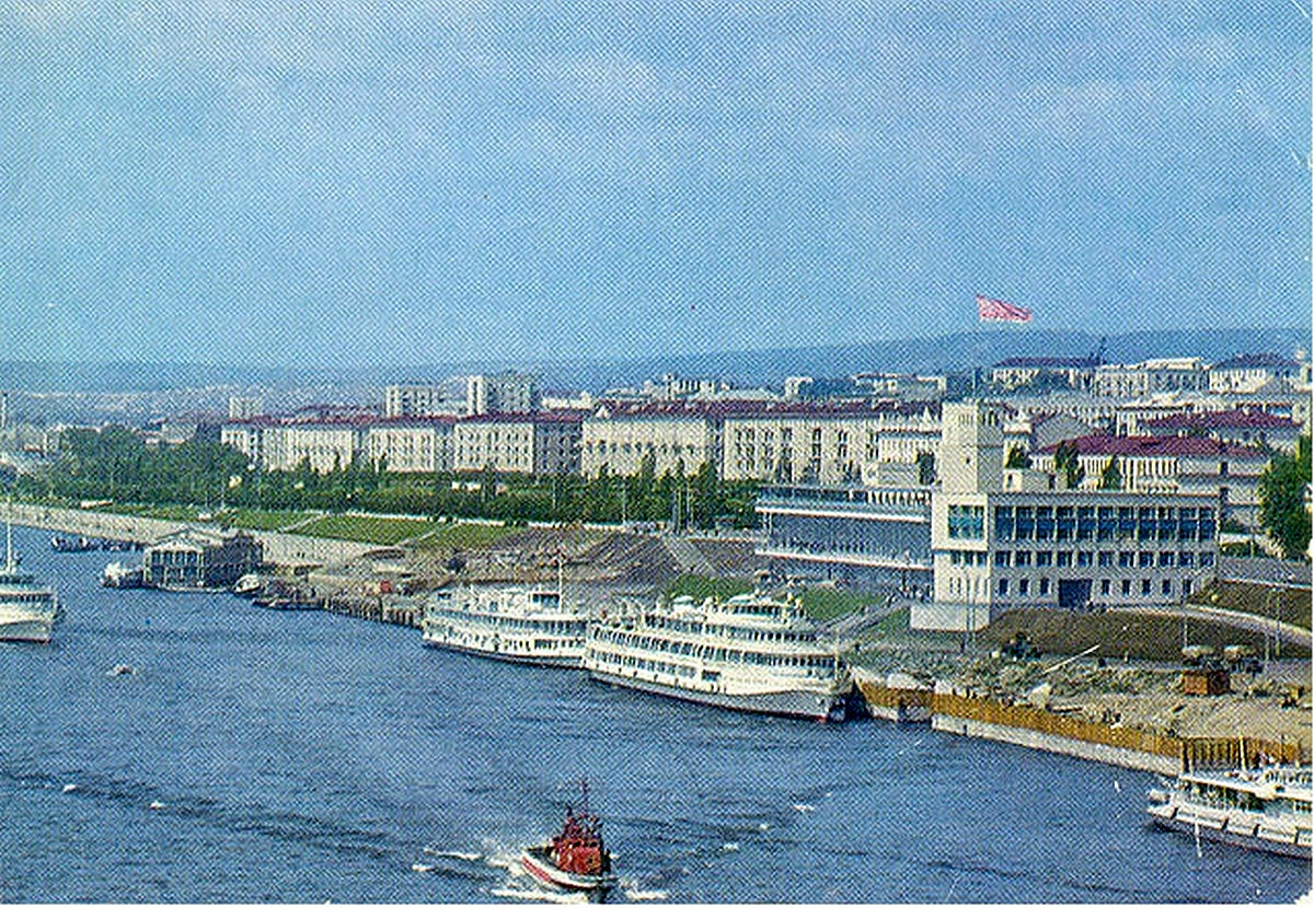Дебаркадер-603. Саратов, Книги, фотоальбомы и периодические издания