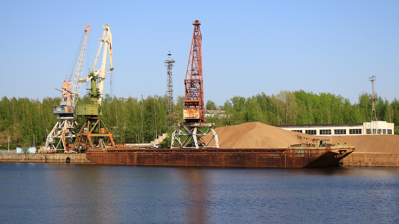 Баржа-3550