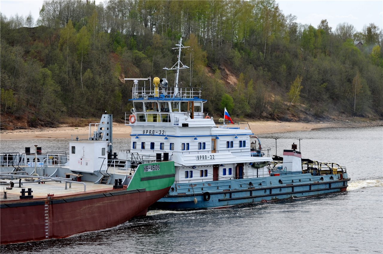 Урал-32