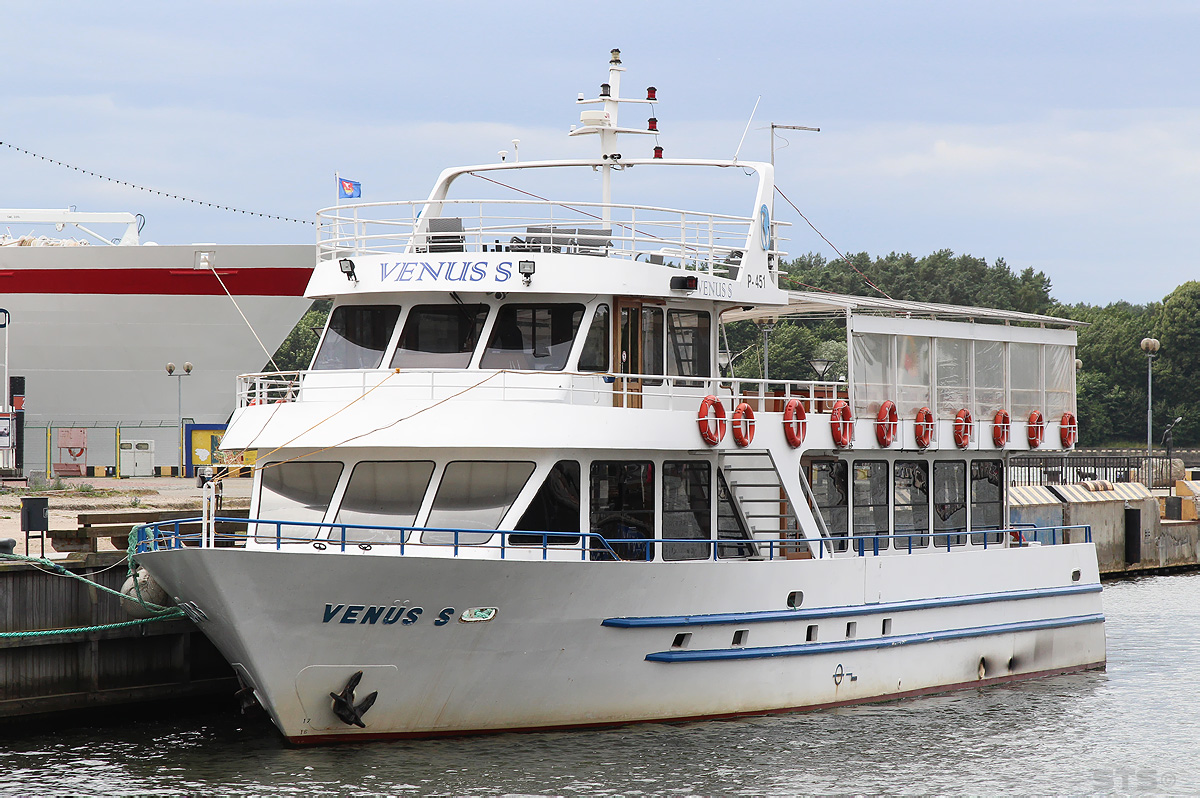 Venus S