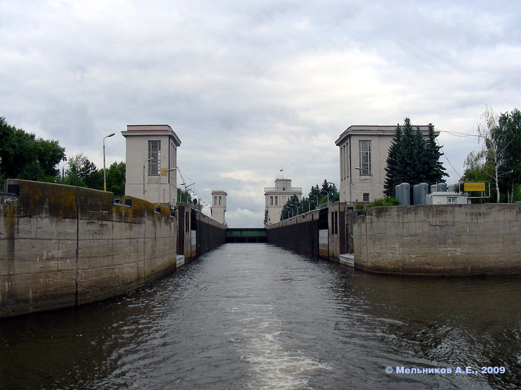 Городецкий гидроузел (шлюзы №№ 13/14 и 15/16)