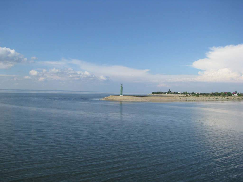 Волжская ГЭС, Волгоградский гидроузел (шлюз № 31/30), Lighthouses